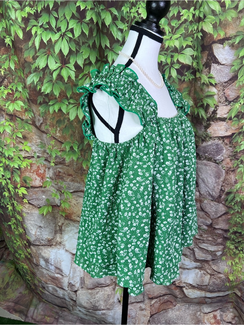 HYACINTH HOUSE Green and White Floral Smocked Neckline On/Off the Shoulder Top S - Picture 9 of 11